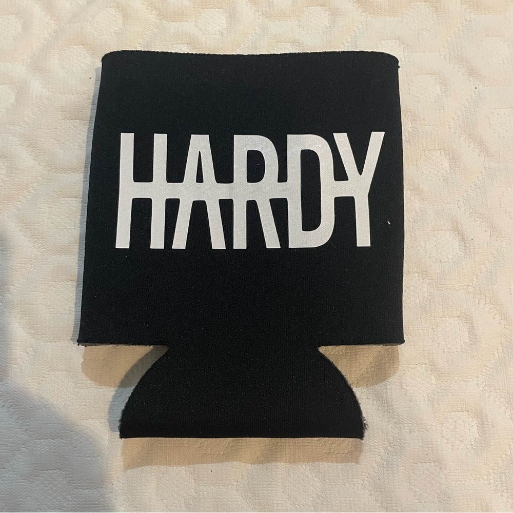 Hardy 12 oz Black Can Cooler Beer Truck Country Music Gift